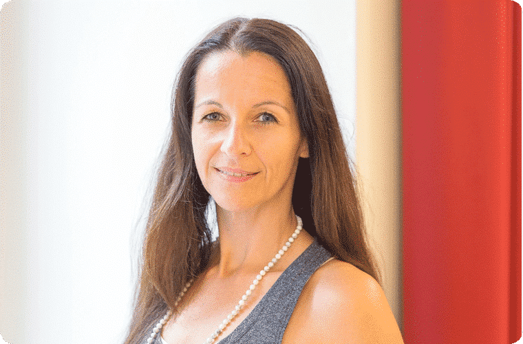 Eva Scholian