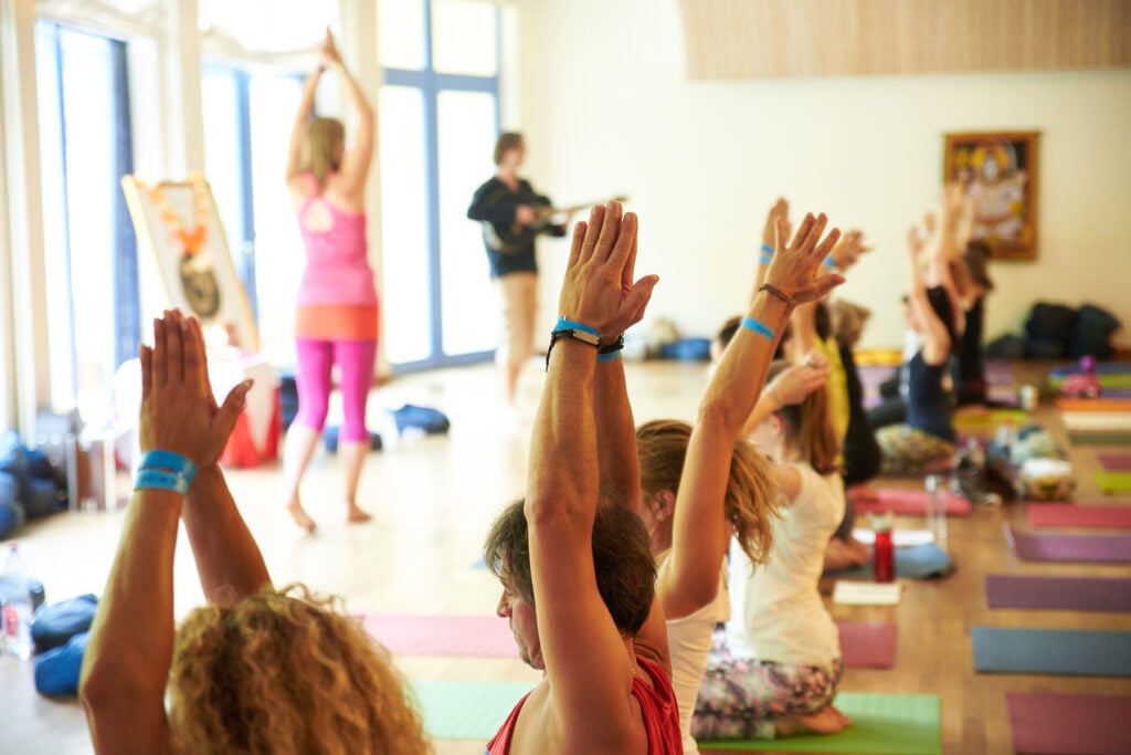 Yogalehrer Ausbildung Yogazentrum Mödling