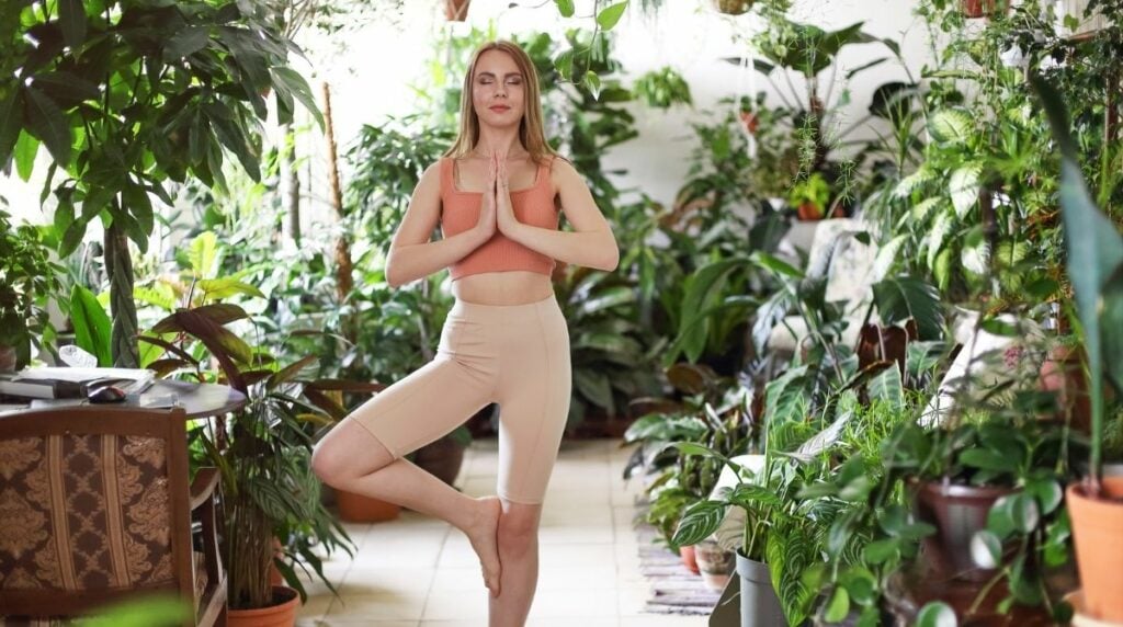 prof professeur yoga business studio