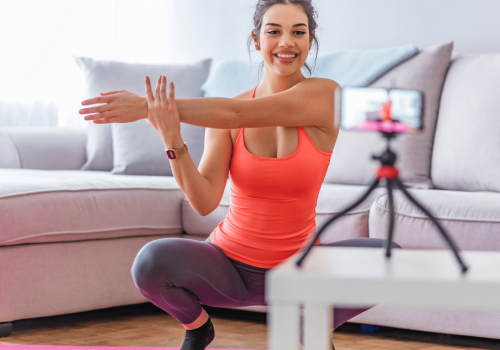 Fitnessdocent neemt video on demand work-out op