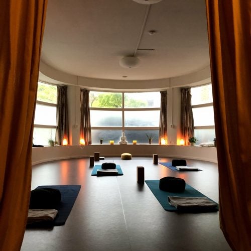 karunika_yoga