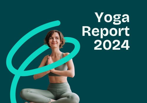 frau macht yoga